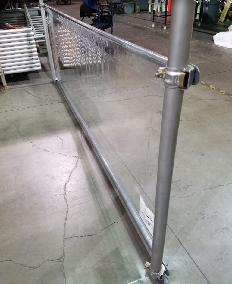 Sidewall pole clamp with 2 studs C1552 Bally rail