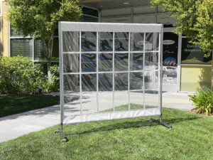 Portable Partition Grid Style