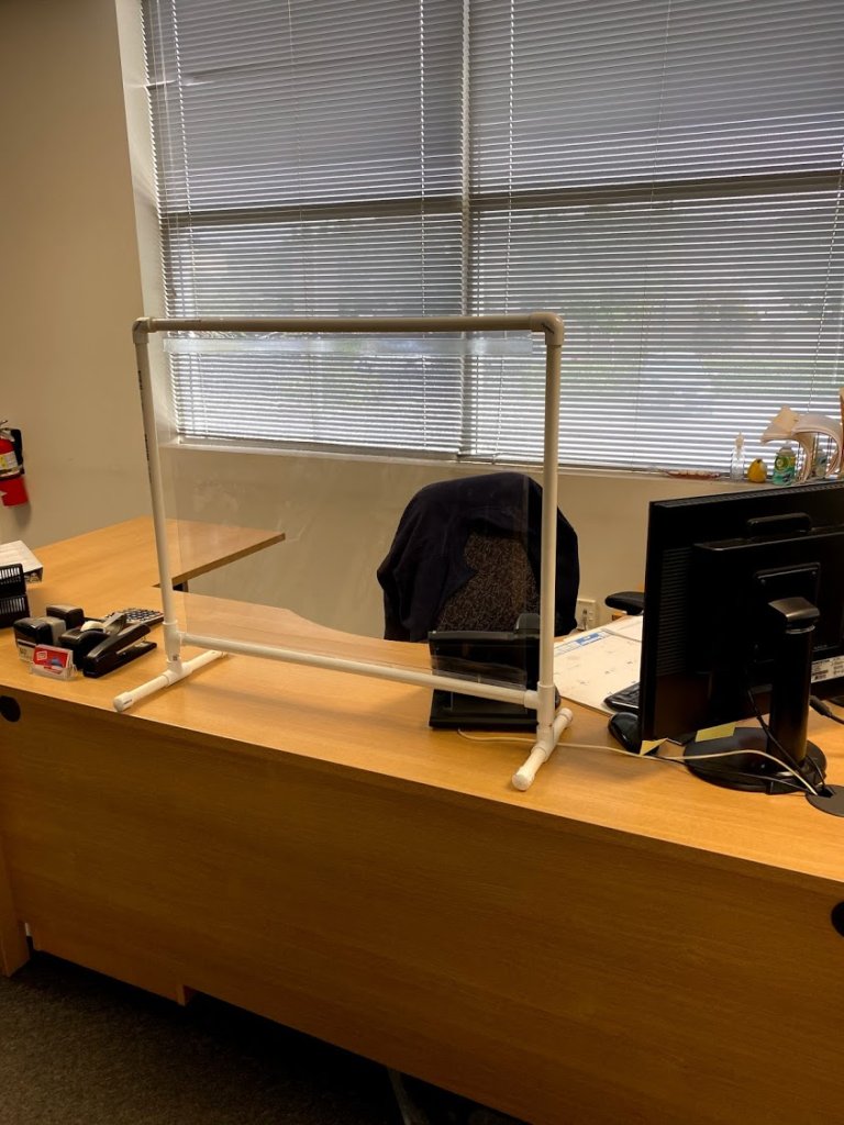 Portable Partition Divider with Plastics Frame 24x30